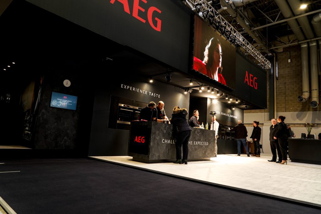 large exhibition stand size